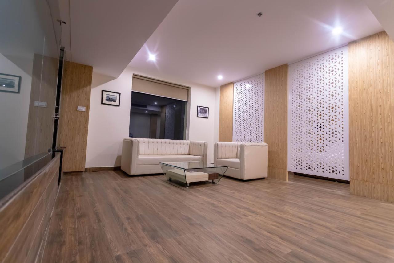 Vivana Dhanbād Buitenkant foto
